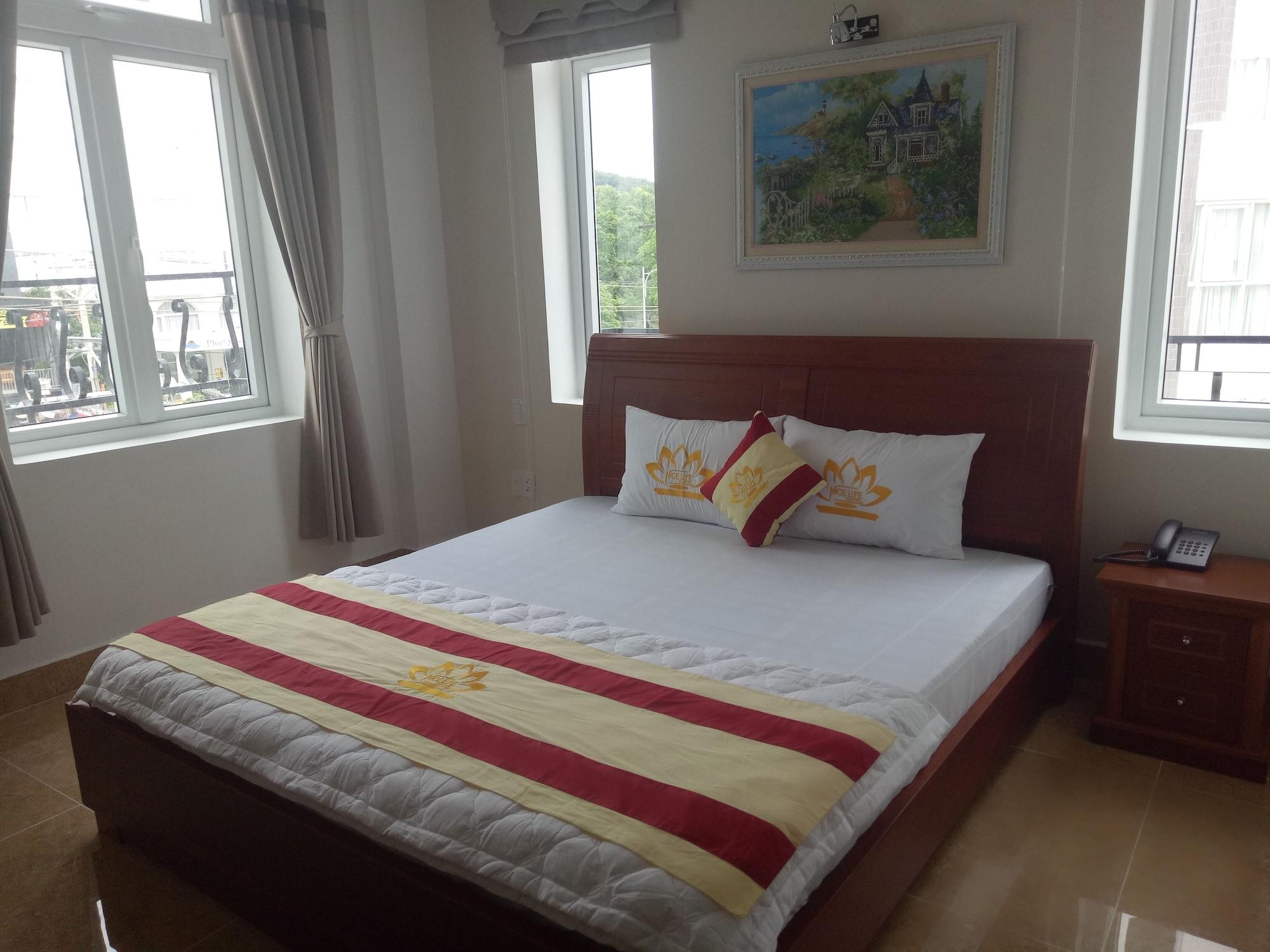 Nice Life Hotel Фукуок Екстер'єр фото